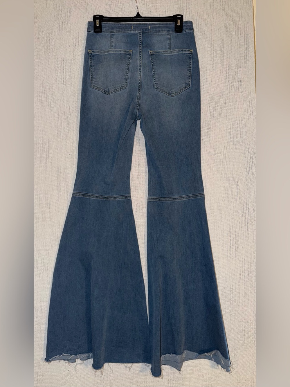 Free People Float On Flare Jeans Size 28 Boho Festival Hippie Y2K Bell Bottoms - Picture 2 of 8